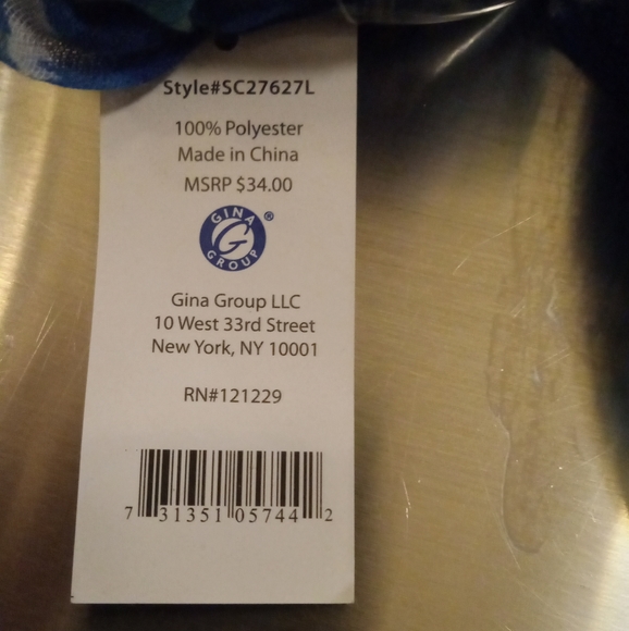 Chatties Scarf - Picture 2 of 3